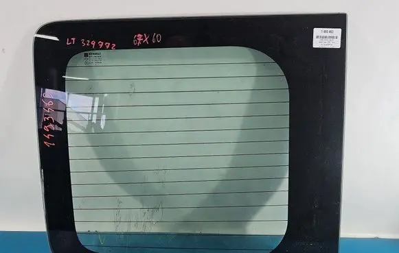 Rear door window glass