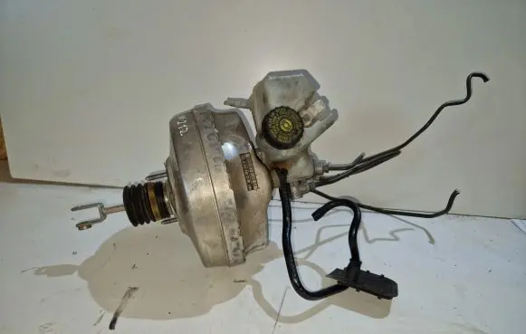 Mercedes-Benz E W212 Brake booster A2124301330