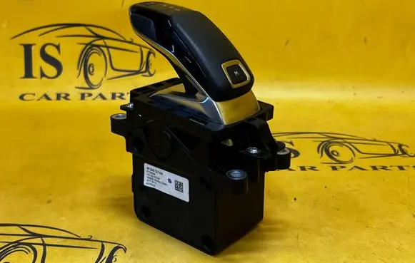 Gear shifter/selector