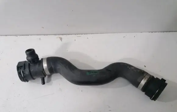 BMW 5 F10 F11 Engine coolant pipe/hose 7619684