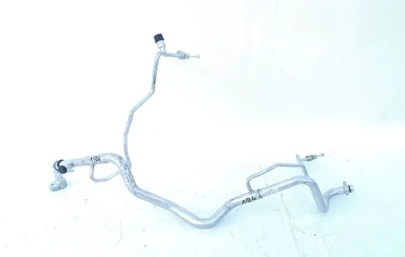 Renault Kadjar Air conditioning (A/C) pipe/hose 924409867R