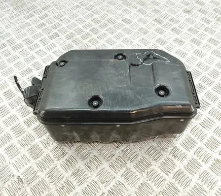 Land Rover Discovery 5 Air suspension compressor/pump HPLA3B484AE