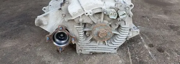 Toyota RAV 4 (XA40) Rear differential 82090480201