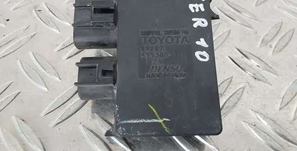 Toyota Verso Fan control module 8925712010 4993003341