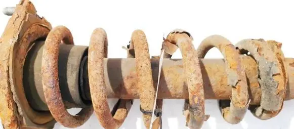 Toyota Avensis T250 Rear coil spring