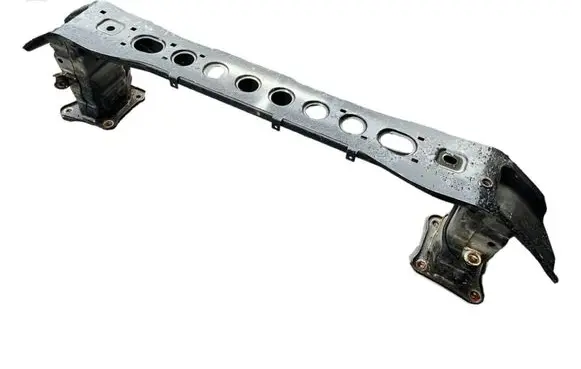 Ford Focus Front bumper cross member F0C1728 4310
