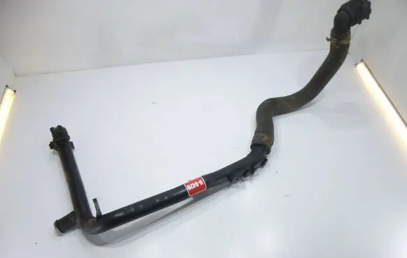 Engine coolant pipe/hose