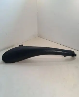 Mercedes-Benz CLK A209 C209 Front door interior handle trim P0028400