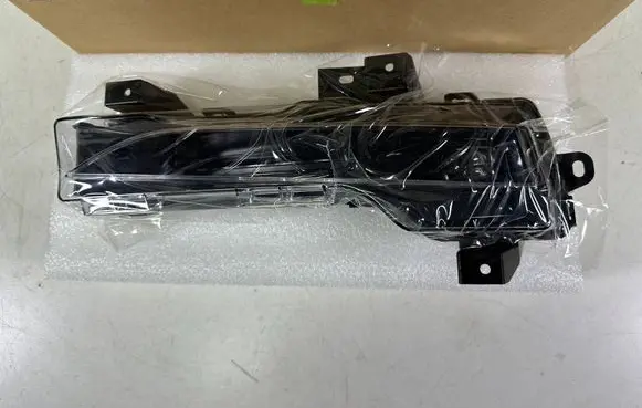 Tesla Model Y Front fog light 162479800A DC522315A00670