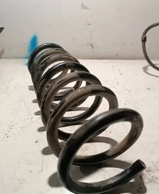 Lexus IS 220D-250-350 Front coil spring