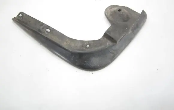Skoda Octavia Mk2 (1Z) Front mudguard 1K0821819A