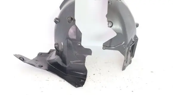 BMW M8 F91 F92 G14 G15 Front wheel arch liner splash guards 8060089 8060087