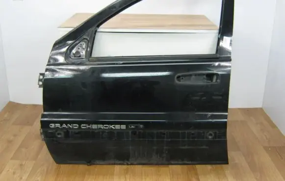 Jeep Grand Cherokee (WJ) Front door