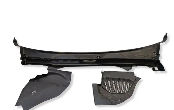 BMW 5 G30 G31 G38 Wiper trim 7388714