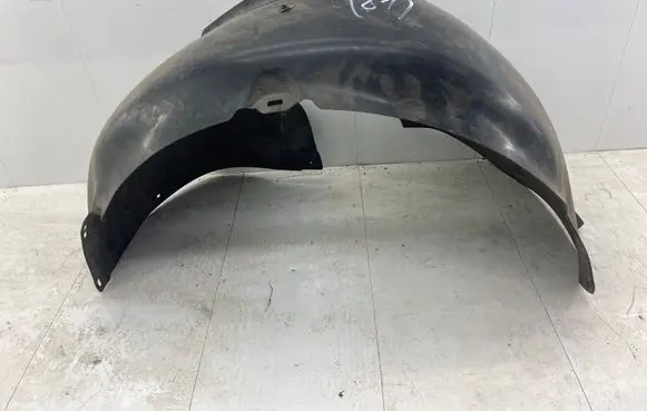 Volkswagen Jetta VI Front wheel arch liner splash guards 1K5805977B