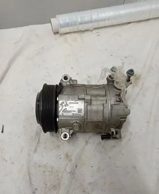 Chrysler Pacifica Air conditioning (A/C) compressor (pump) P68225206AB AA3836576245