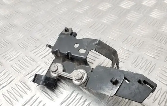 Skoda Octavia Mk3 (5E) Other engine bay part 5Q0906287