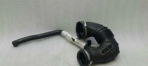 Mercedes-Benz ML W166 Air intake duct part A6510904537