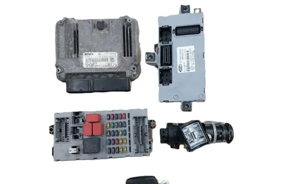 Lancia Musa Engine ECU kit and lock set 55191928 0281011514