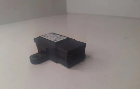 BMW X5 E53 ESP acceleration yaw rate sensor 0265005248 0008832