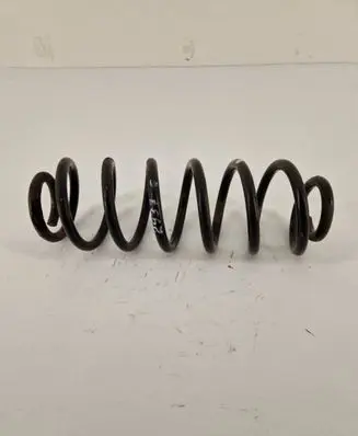 Volkswagen Touran II Rear coil spring 