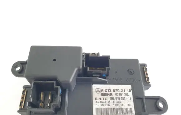 Mercedes-Benz E W212 Heater blower motor/fan resistor A2128702110