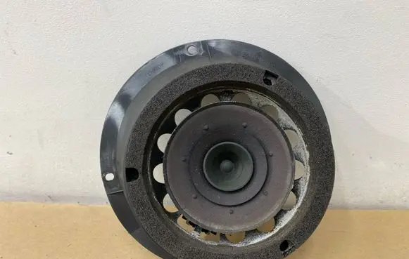 Jaguar XK8 - XKR Front door speaker LJA4141AA
