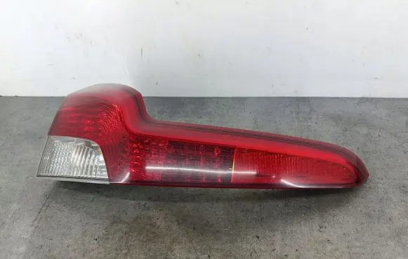 Volvo V50 Rear/tail lights 