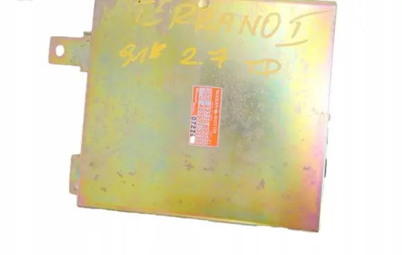 Nissan Terrano Engine control unit/module 2371080G20