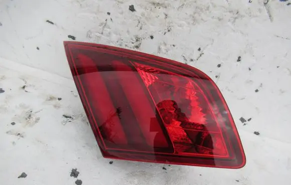 Peugeot 308 Tailgate rear/tail lights 9677818380