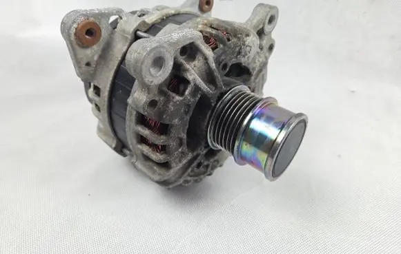 Skoda Octavia Mk3 (5E) Generator/alternator 04C903023L F000BL08F2