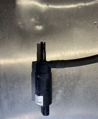 Audi A6 S6 C5 4B Headlight washer pump 3B0955681A