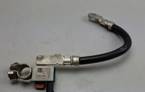 Positive cable (battery)