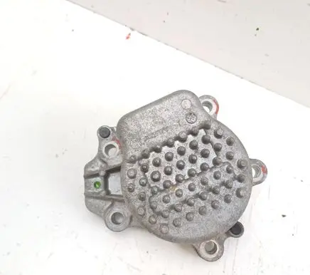 Toyota C-HR I Water pump 3046L260248