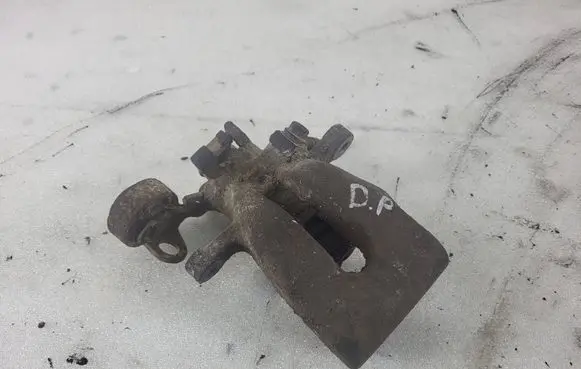 Opel Zafira A Front brake caliper