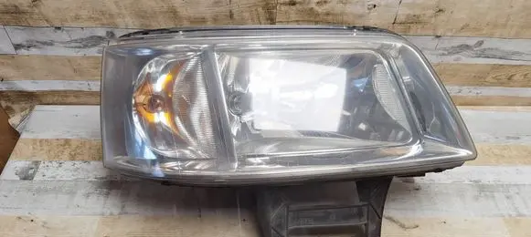 Volkswagen Transporter - Caravelle T5 Headlight/headlamp 7H1941016S 0301191302 1301329422