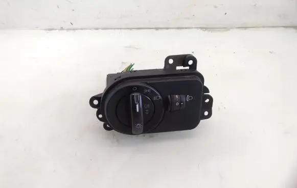 Ford Fiesta Light switch 498610