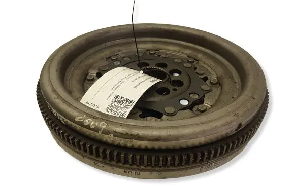 Audi TT TTS Mk2 Dual mass flywheel 06J105266D