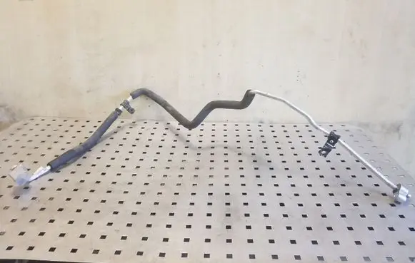Jaguar XJ X351 Air conditioning (A/C) pipe/hose AW9313A834BA AW9313A834