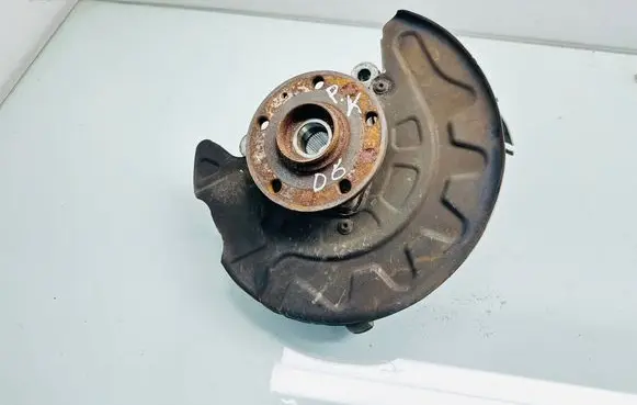 Seat Leon (5F) Front wheel hub