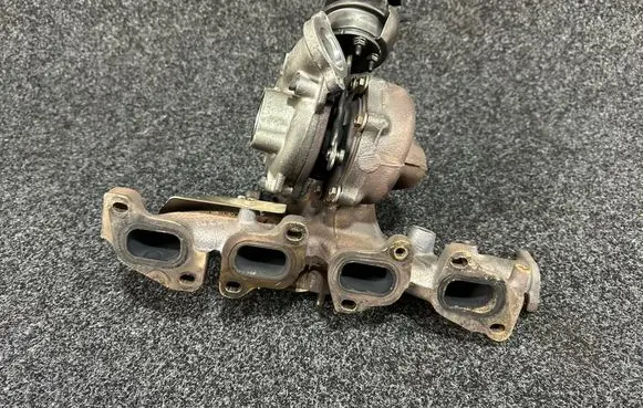 Volkswagen Crafter Turbo 16359700023 03N145703G