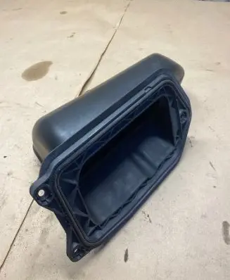 Audi A7 S7 4G Air intake duct part 4G1819904A