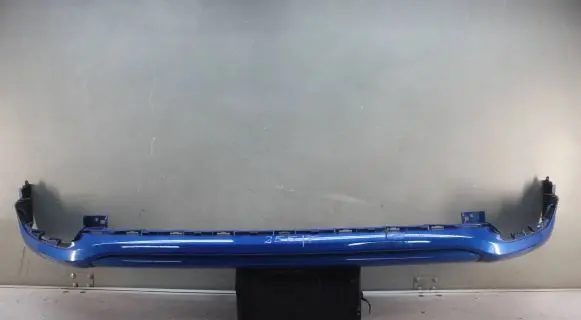 Front bumper lip