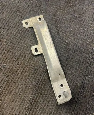 BMW 5 F10 F11 Front bumper shock/impact absorber 7158894