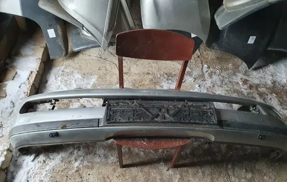 BMW 5 E39 Front bumper NOCODE