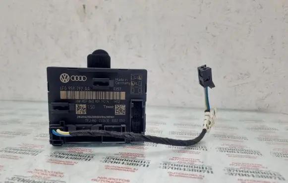 Audi A6 S6 C6 4F Door control unit/module 4F0959792AA 4F0971687E
