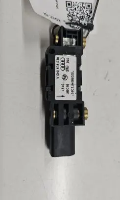 Audi A6 S6 C5 4B Airbag deployment crash/impact sensor 8E0959643A