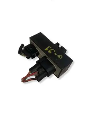 Volkswagen Golf IV Coolant fan relay 1J0919506G 898886000