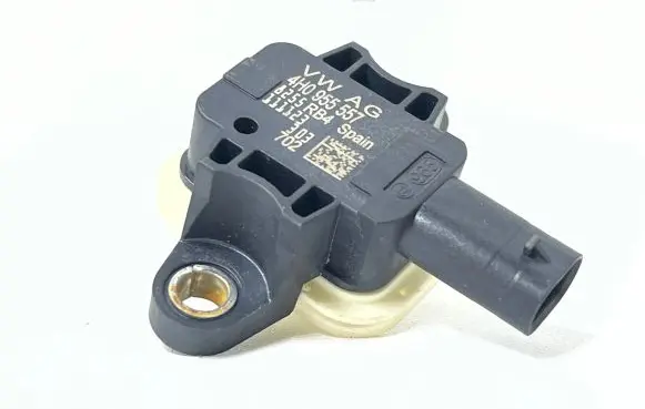 Audi A6 S6 C7 4G Airbag deployment crash/impact sensor 4H0955557