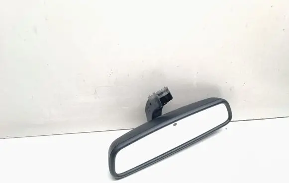 Rear view mirror (interior)